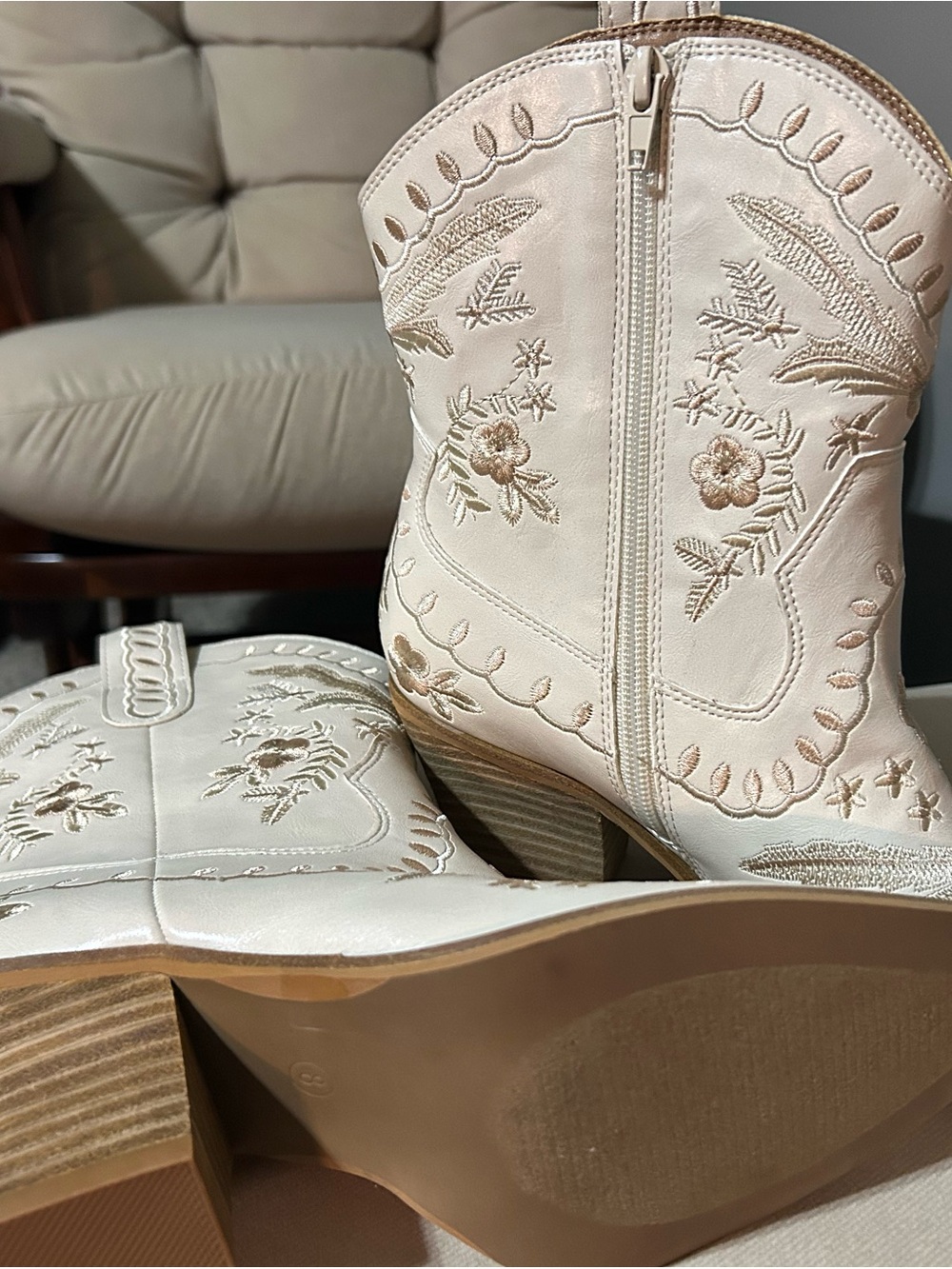 Women's Embroidered Ivory Western Ankle Booties - Picture 2 of 7